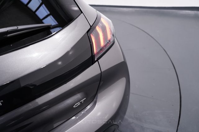 PEUGEOT 208 usata, con Apple CarPlay