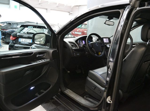 LANCIA Voyager usata, con Airbag