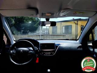 PEUGEOT 208 usata, con Fendinebbia