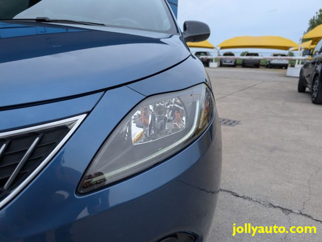 LANCIA Ypsilon usata, con ESP