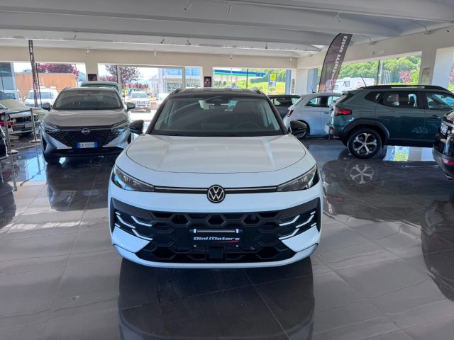 VOLKSWAGEN T-Roc usata, con Airbag