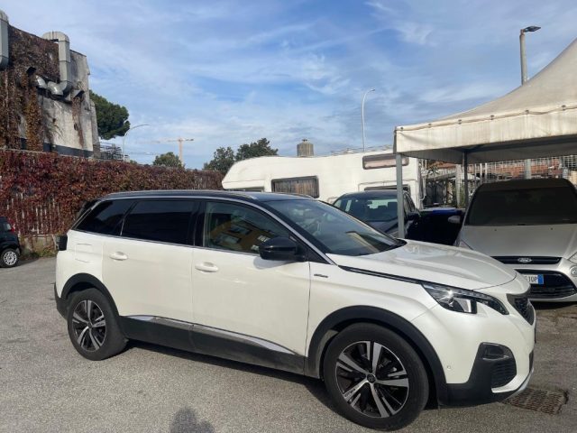 PEUGEOT 5008 usata, con Airbag