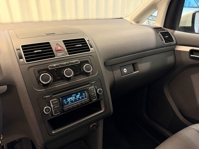 VOLKSWAGEN Touran usata, con Controllo trazione