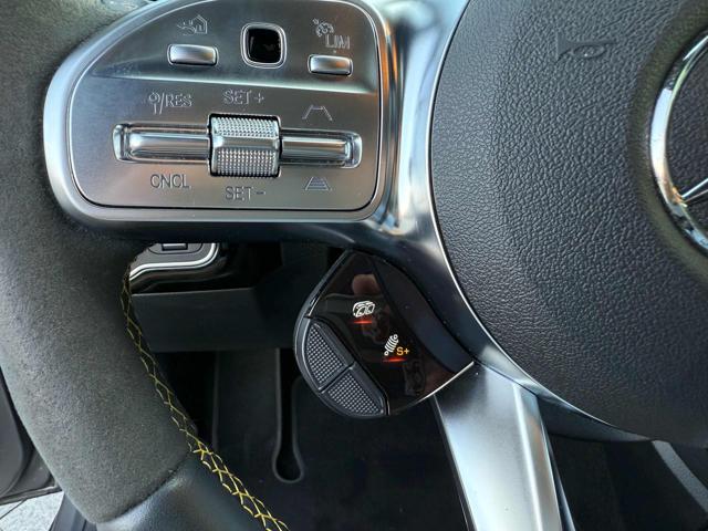 MERCEDES-BENZ A 45 S AMG usata, con Leve al volante