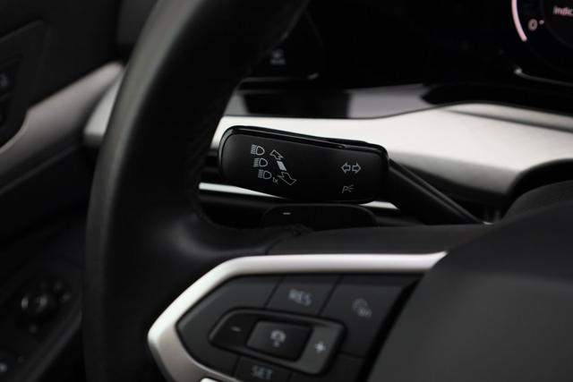VOLKSWAGEN Golf usata, con Frenata d