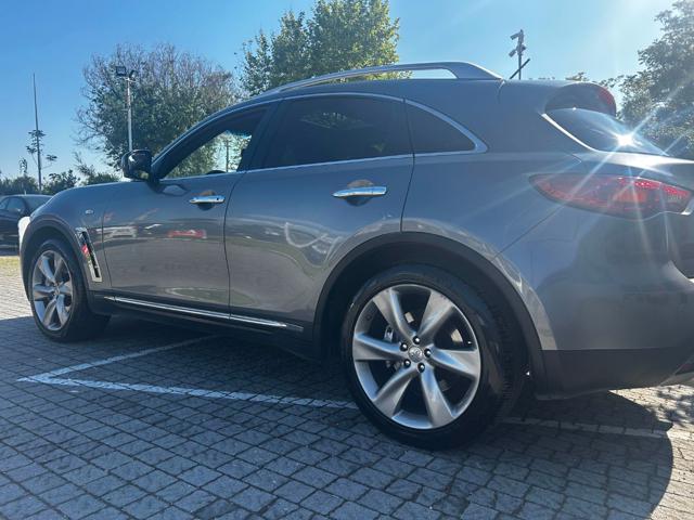 INFINITI QX70 usata, con Airbag laterali