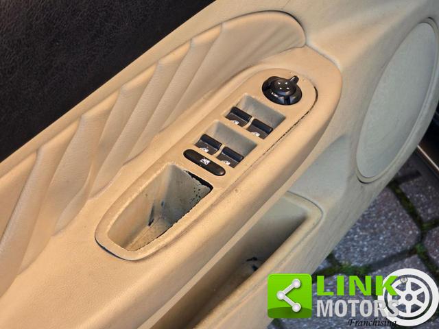 ALFA ROMEO 159 usata, con MP3