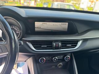 ALFA ROMEO Stelvio usata, con Controllo trazione