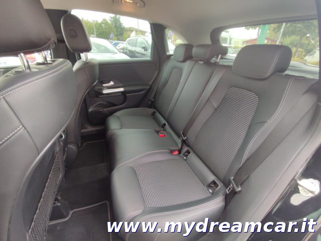 MERCEDES-BENZ B 180 usata, con Specchietti laterali elettrici