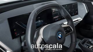 BMW iX usata, con Touch screen