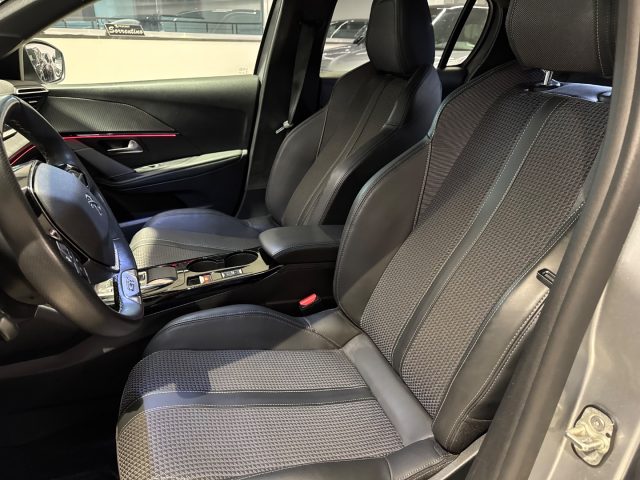 PEUGEOT 208 usata, con Vetri oscurati
