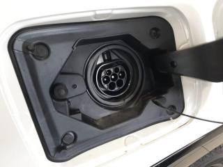 SUZUKI Across usata, con Luci diurne LED