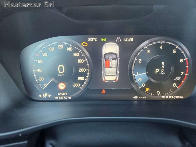 VOLVO XC40 usata, con Volante in pelle