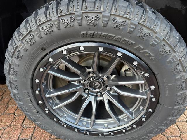 DODGE RAM usata, con Sensori di parcheggio anteriori