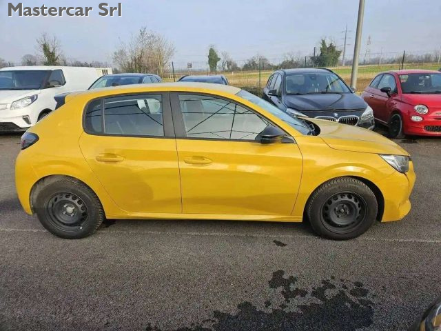 PEUGEOT 208 usata, con Autoradio