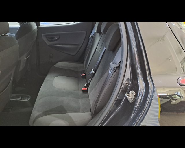 LANCIA Ypsilon usata 14