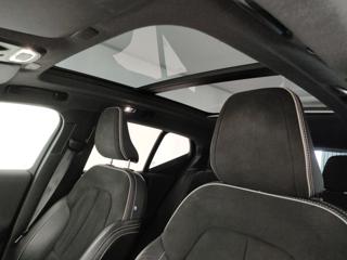 VOLVO XC40 usata, con Controllo trazione