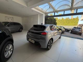 PEUGEOT 208 usata, con Touch screen