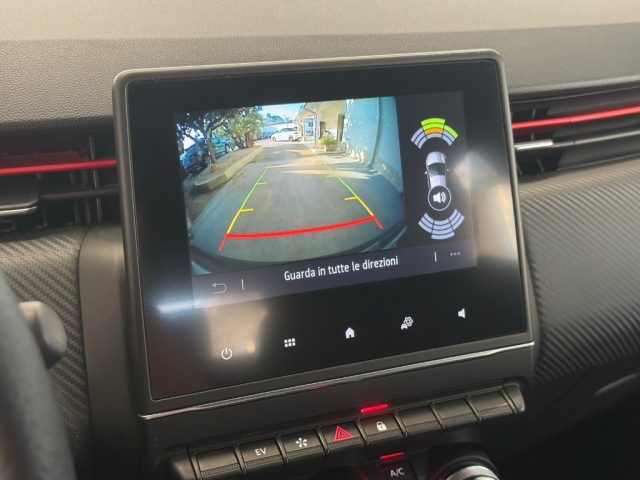 RENAULT Clio usata, con Sensori di parcheggio posteriori