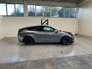 TESLA Model Y usata, con Chiusura centralizzata
