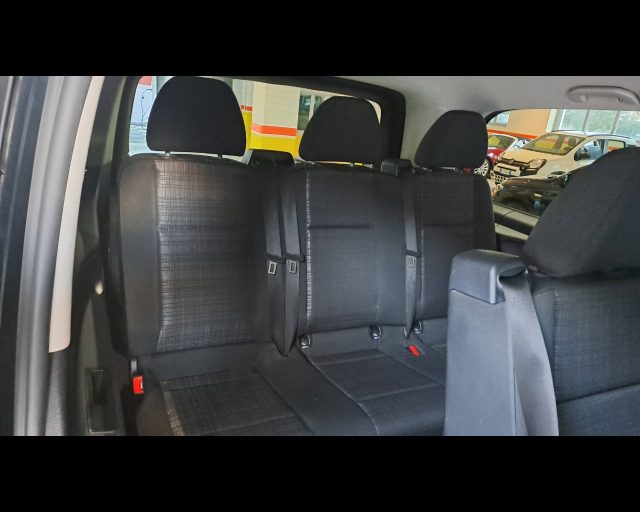 MERCEDES-BENZ Vito usata 18