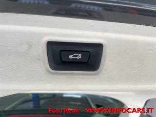 BMW 330 usata, con USB