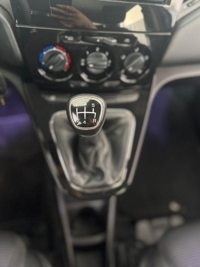 LANCIA Ypsilon usata 12