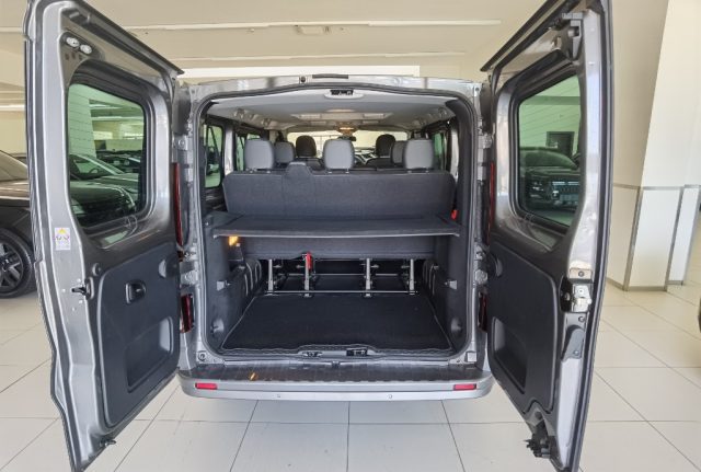 OPEL Vivaro usata, con Specchietti laterali elettrici