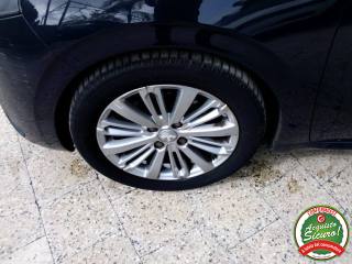 PEUGEOT 208 usata, con Airbag testa