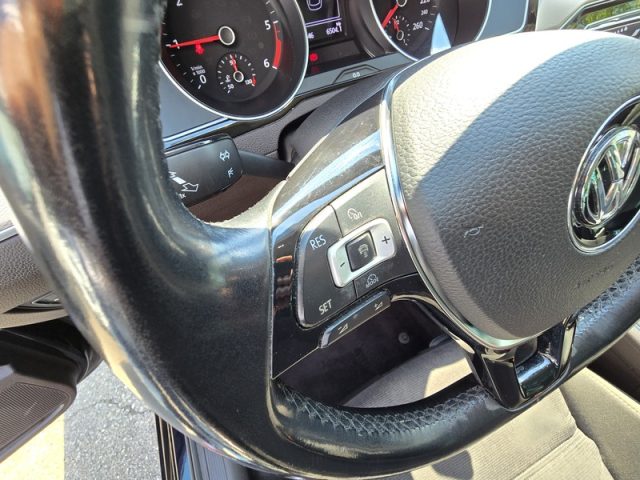 VOLKSWAGEN Passat usata, con Cruise Control