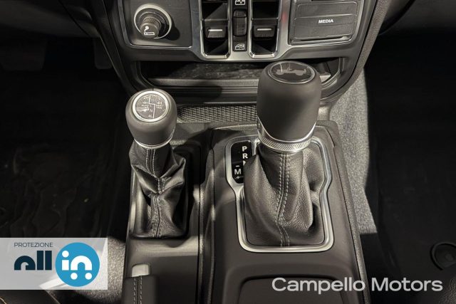 JEEP Wrangler usata 12