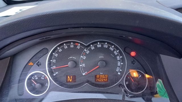 OPEL Meriva usata, con Chiusura centralizzata