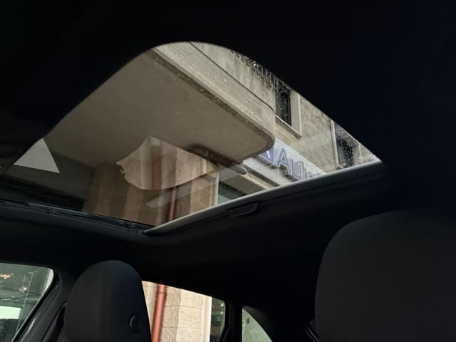 VOLKSWAGEN Taigo usata, con Sensori di parcheggio posteriori