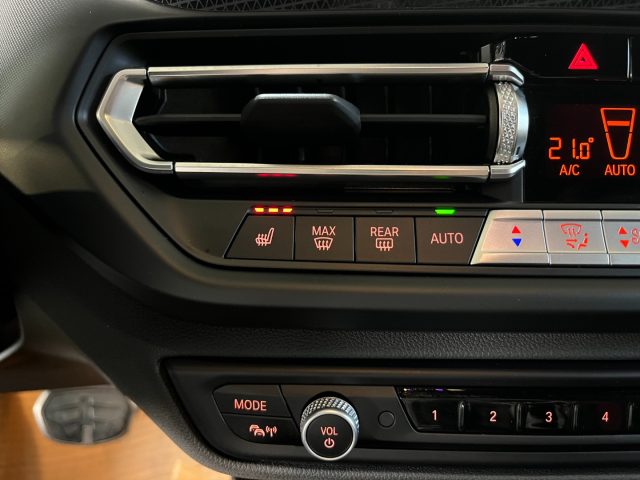 BMW 118 usata, con USB