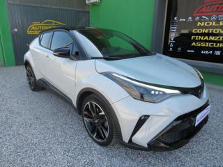 TOYOTA C-HR usata, con Autoradio