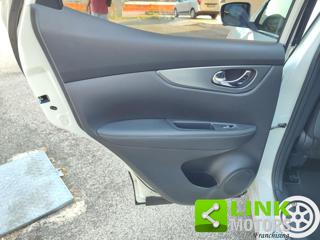 NISSAN Qashqai usata, con Touch screen