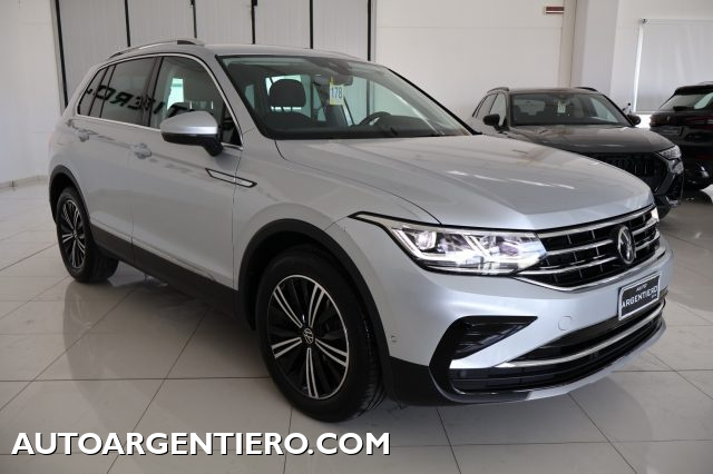 VOLKSWAGEN Tiguan usata, con Airbag testa