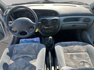RENAULT Megane usata, con Fendinebbia