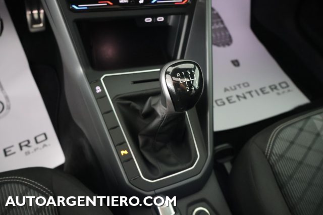 VOLKSWAGEN Taigo usata, con Park Distance Control