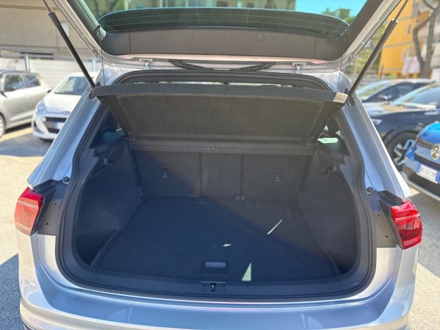 VOLKSWAGEN Tiguan usata, con Chiusura centralizzata