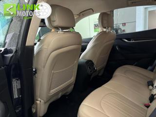 MASERATI Levante usata, con Touch screen