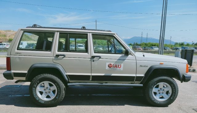 JEEP Cherokee usata, con Trazione integrale