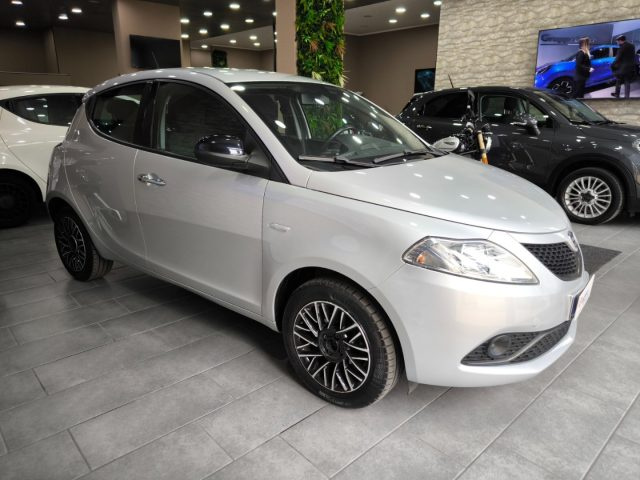 LANCIA Ypsilon usata, con Airbag Passeggero