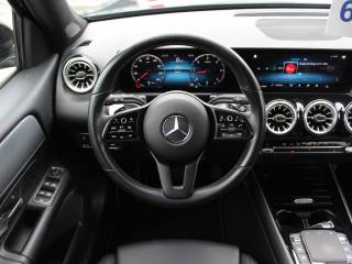 MERCEDES-BENZ GLB 180 usata, con Touch screen