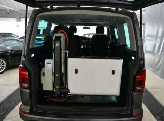 VOLKSWAGEN Multivan usata, con Boardcomputer