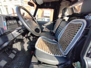 LAND ROVER Defender usata 11