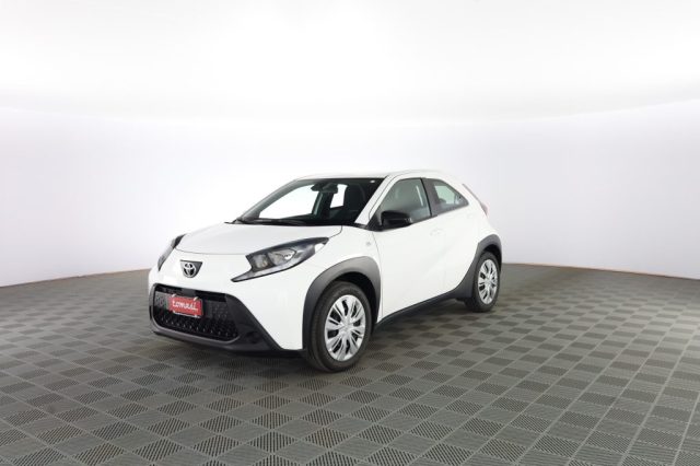 TOYOTA Aygo X usata 6