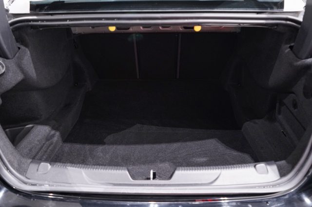 JAGUAR XE usata 33