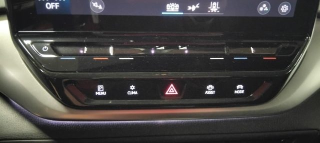 VOLKSWAGEN ID.4 usata, con Bluetooth