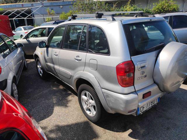 TOYOTA RAV 4 usata, con Alzacristalli elettrici